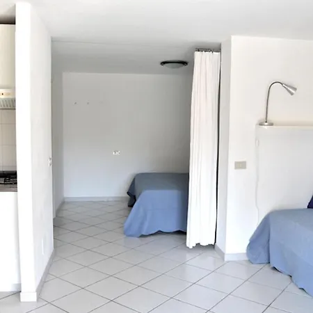 Le Fornaci 마리나디캄포