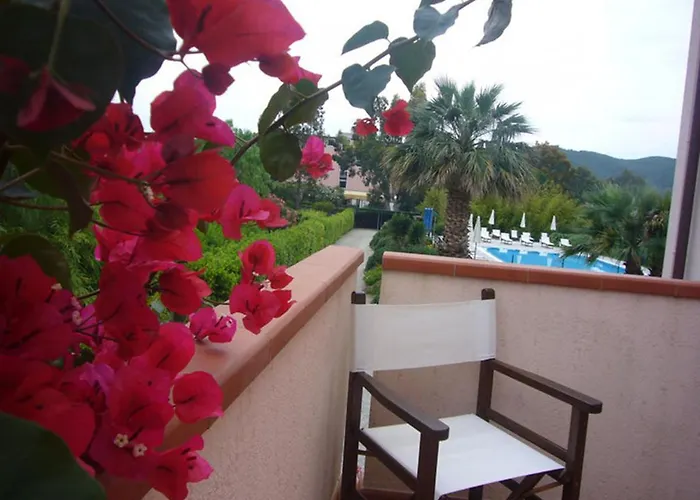 Le Fornaci * Марина-ди-Кампо